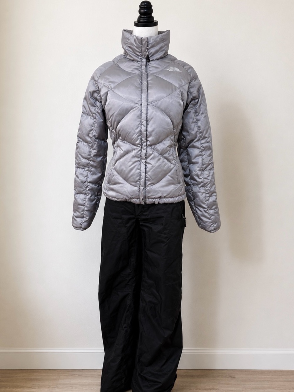 The North Face 550 Puffer Jacket & Snow Pants Set